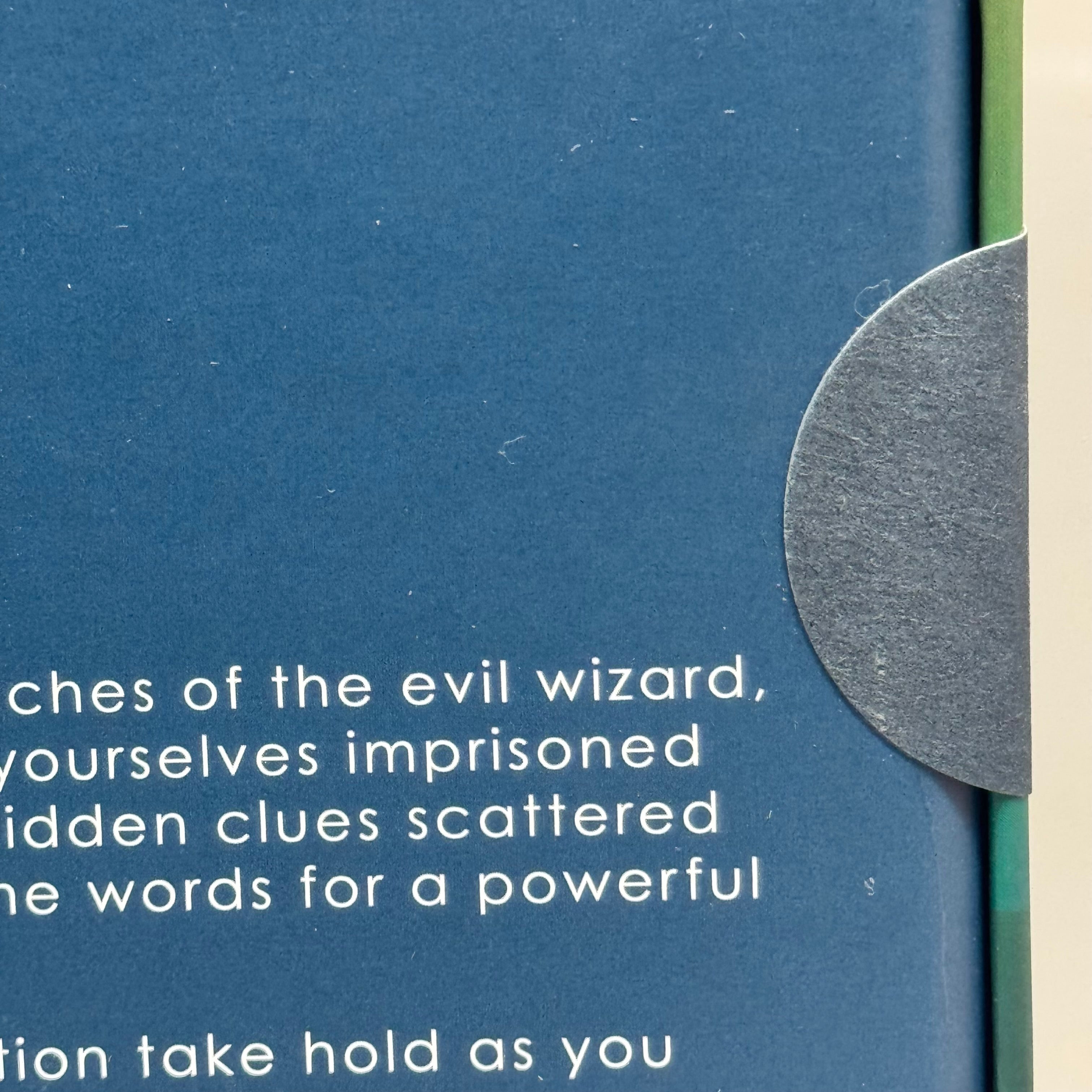 TALKING TABLES Host Your Own Escape Room Dragon Edition Board Game HOSTFAM-ESCAPE-DRGN