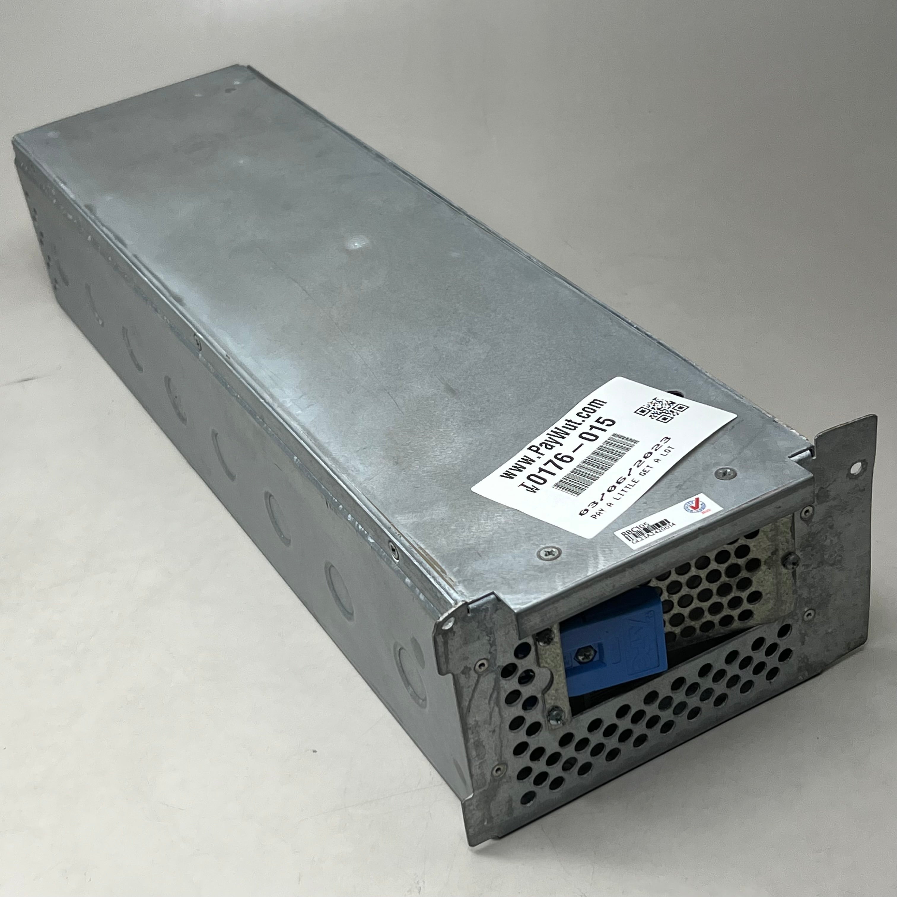 APC Replacement Battery Cartridges 21.75" x 7.5"