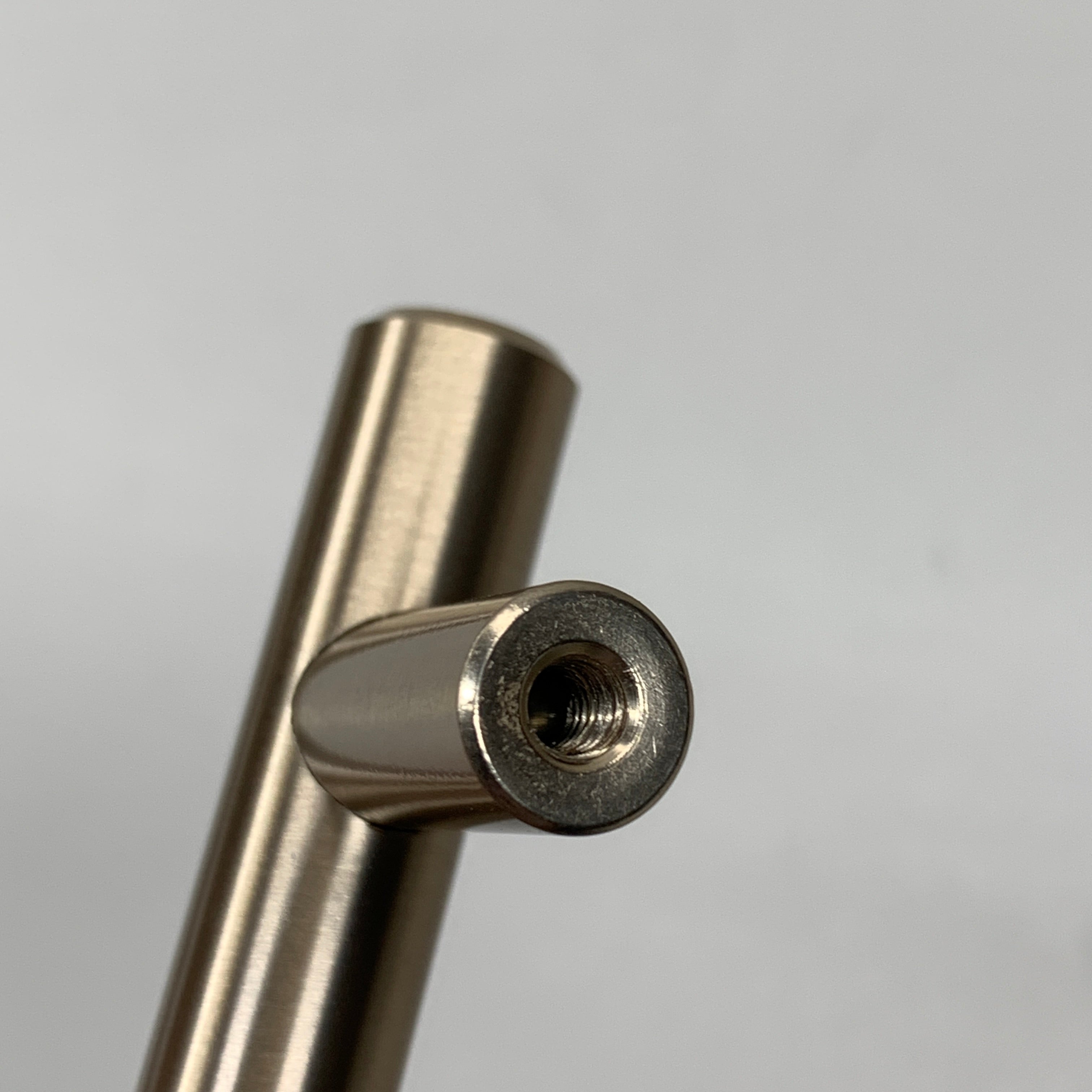 BERENSON (10 PACK) Traditional Advantage Two T-Bar Pull Champagne 3" 9540-20CZ-P