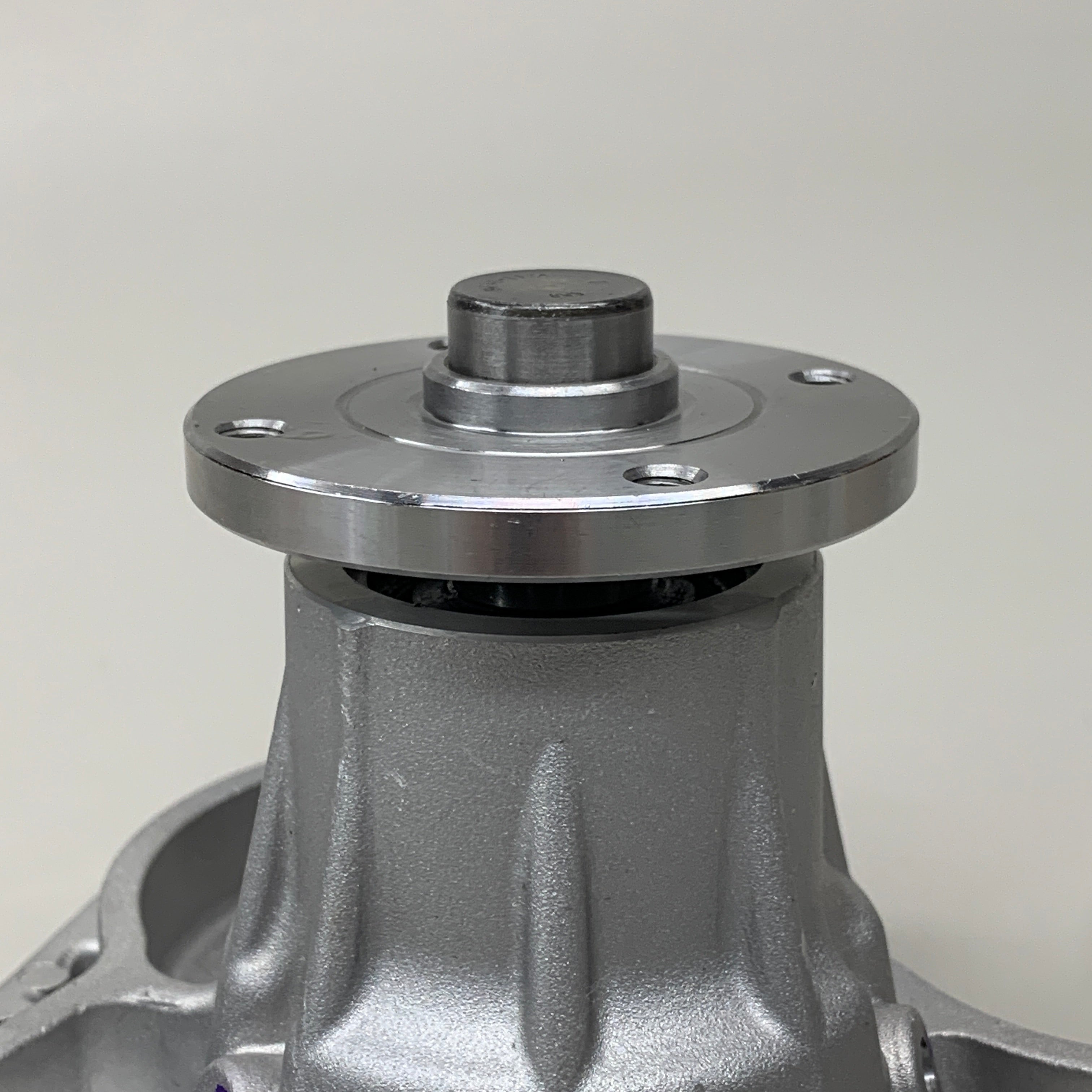 GMB Engine Water Pump for Mazda Vehicles 183563 145-1480