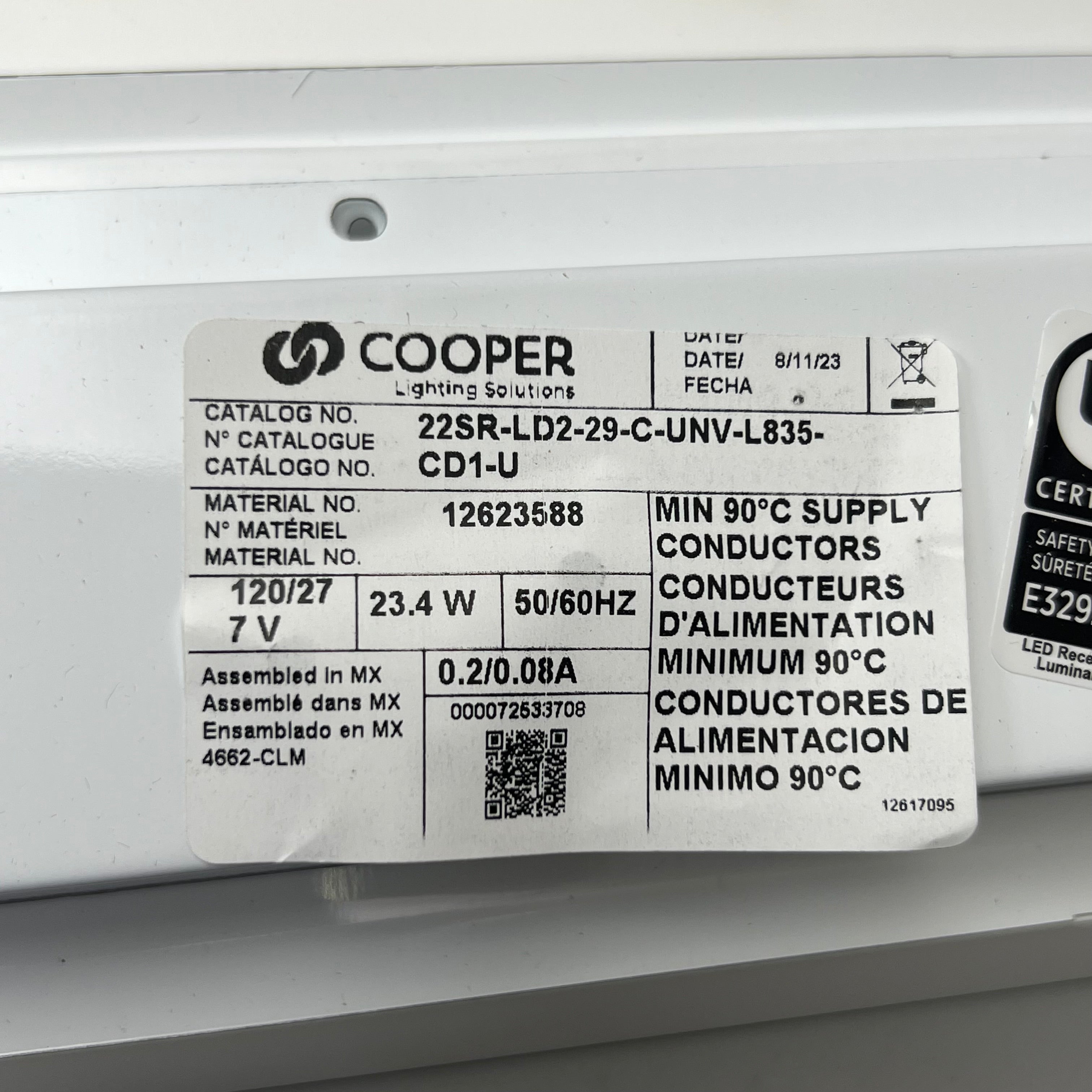 METALUX COOPER Lighting Solutions SkyRidge LED Troffer 24”x 24” 22SR-LD2-29-C-UNV-L835-CD1-U
