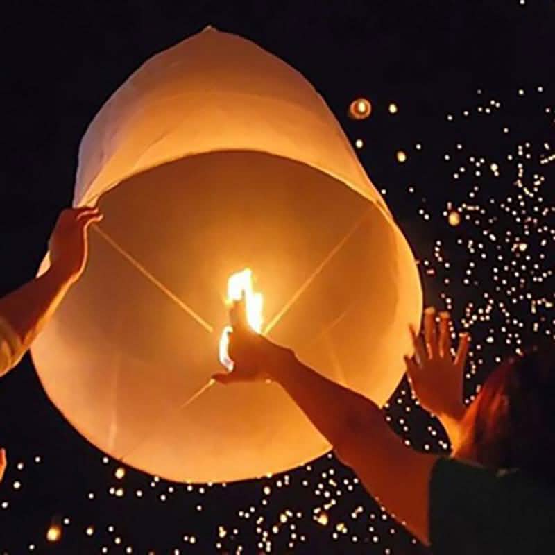 10-Pack: Biodegradable Paper Sky Lanterns