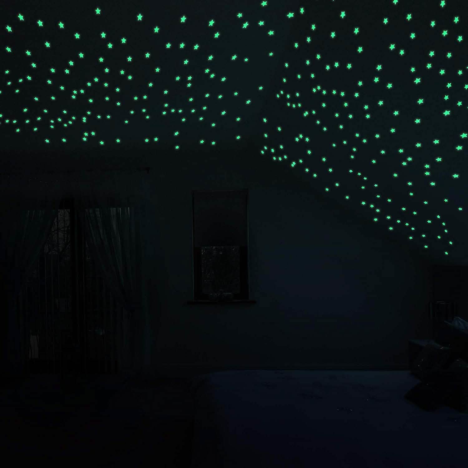 100-Pieces: Colorful Luminous Stars Plastic Wall Sticker