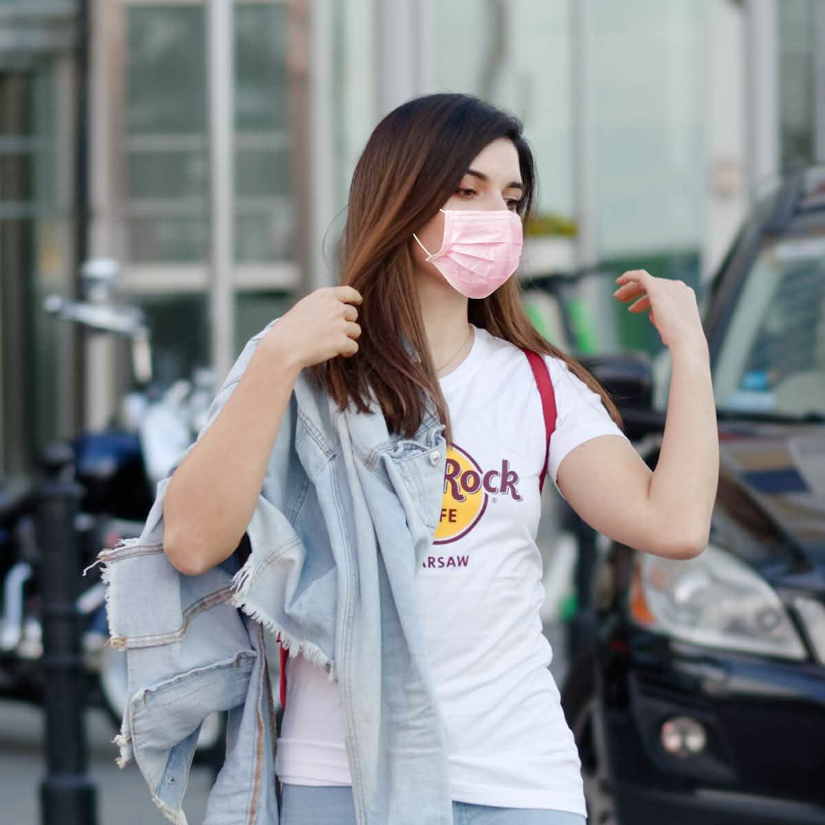 100-Pieces: Disposable 3 Ply Earloop Face Masks