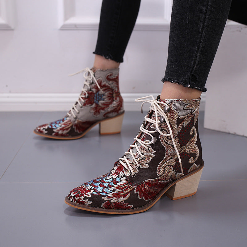 Plus size pointed toe thick heel women's shoes
