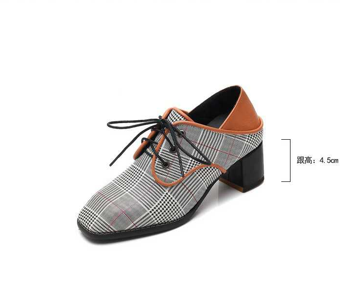 Spring new single shoes women wear lazy shoes with thick with laced cloth British wind wild women shoes