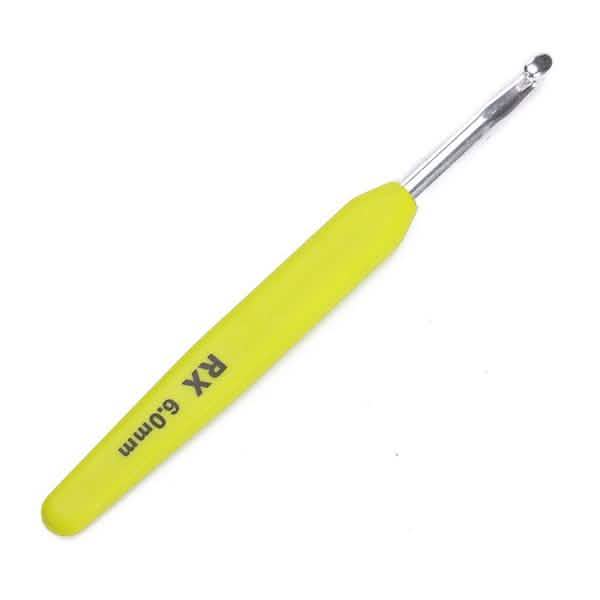 16-Piece: Colored Crochet Hooks Yarn