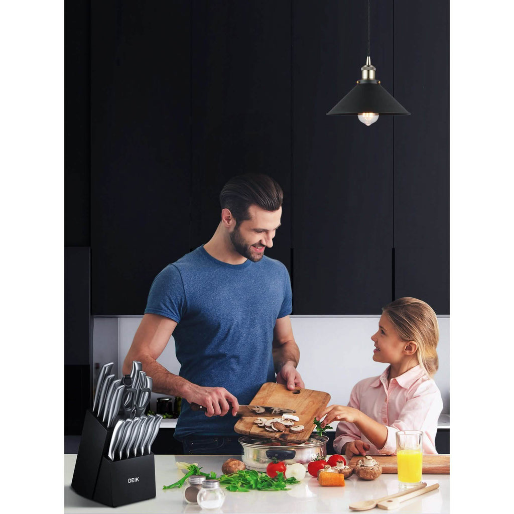 16-Piece Set: Deik Kitchen Knife Set with Wood Block
