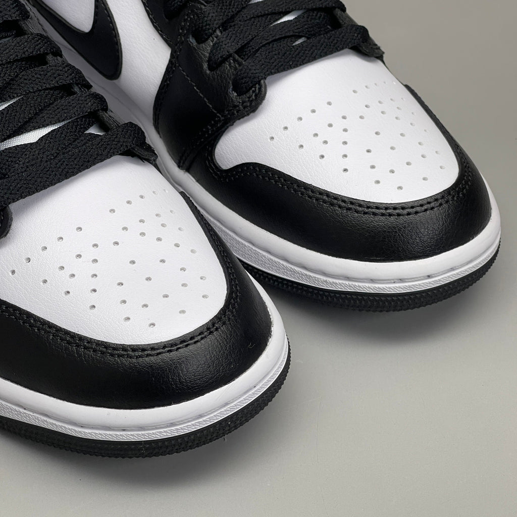 NIKE AIR JORDAN 1 Mid Panda Women's Sz 7 Black / White DV0991-101 (New)