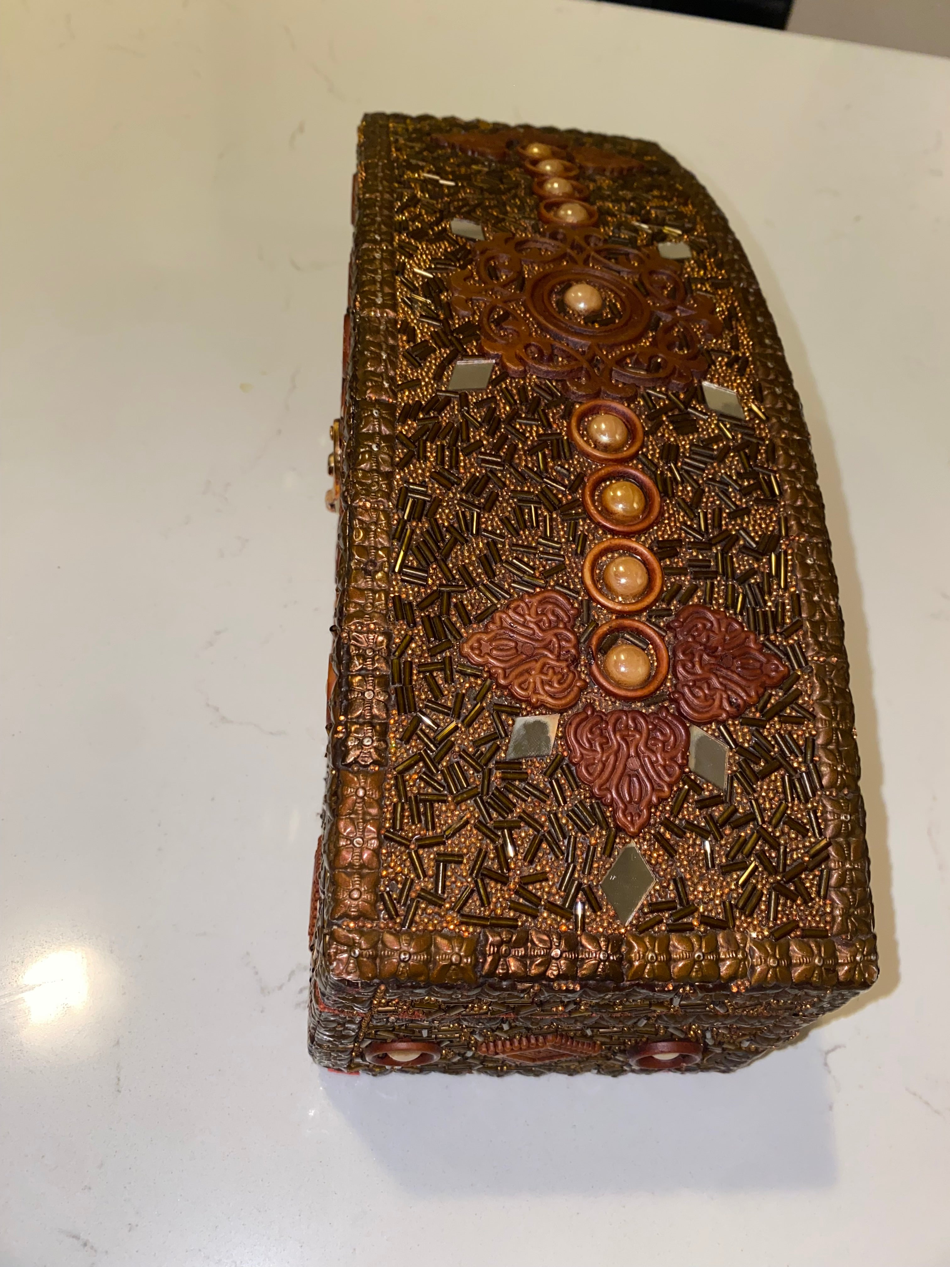 VINTAGE HANDMADE CLASSIC JEWELRY CHEST