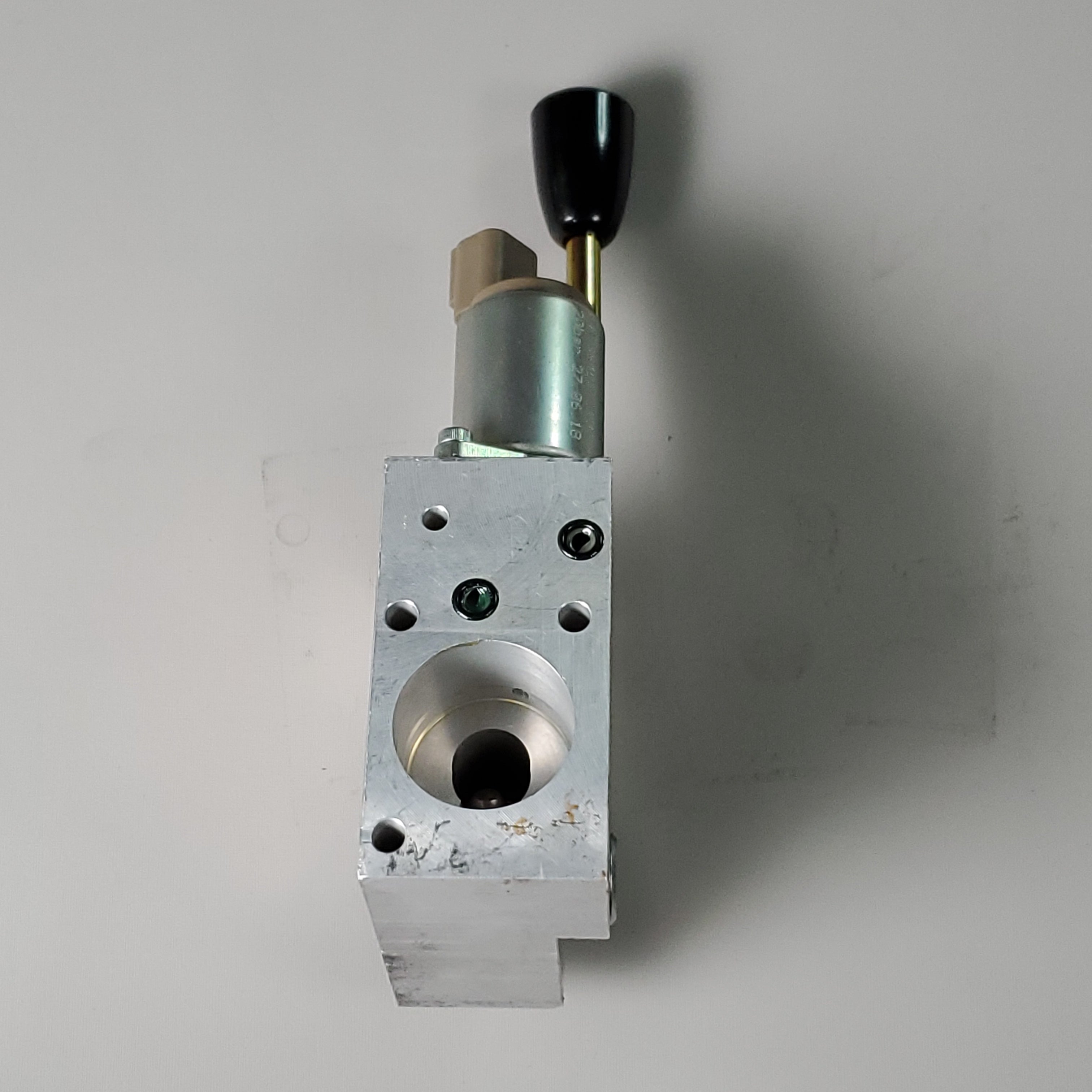 BUCHER HYDRAULICS Pilot Head Control Valve With Lever 1001335711 L183301618