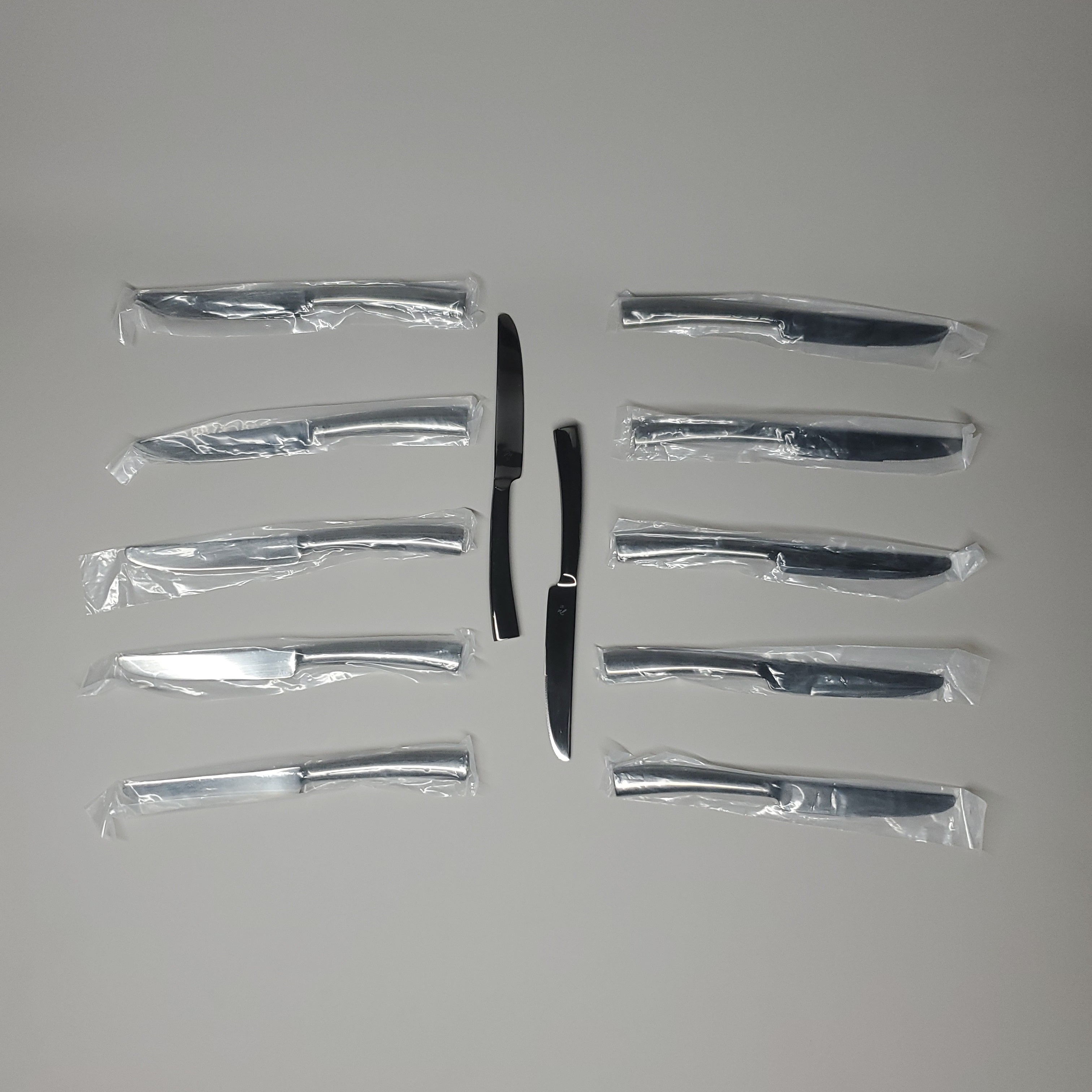 LIBBEY WORLD Tableware 12 Pcs Master's Gauge Aspect Dinner Knives 9-3/8" Dark Gunmetal (New)