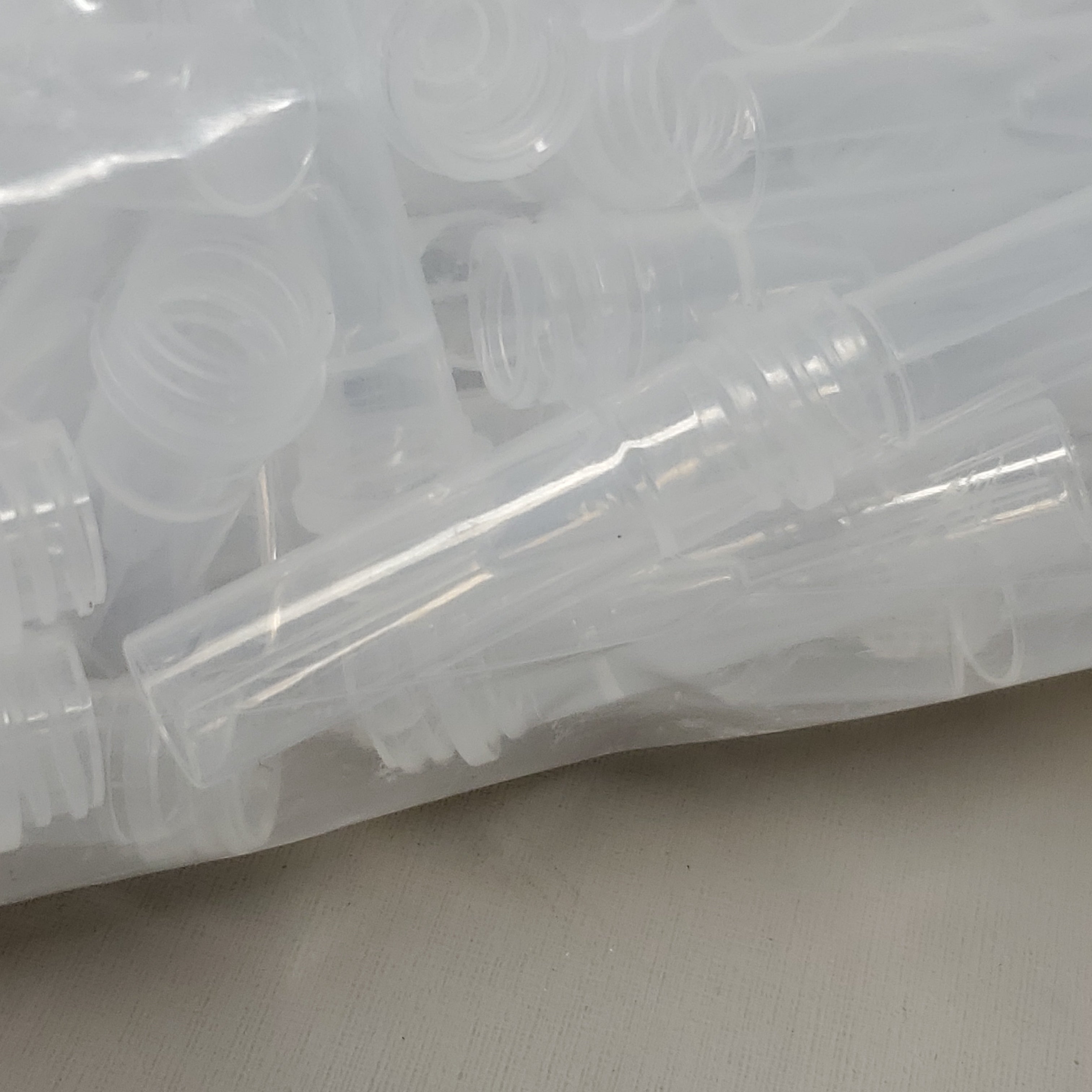 Starlab 500 Pack Of Non-Graduated Skirted Base Clear Tubes 0.5mL Without Cap 2140 (New)