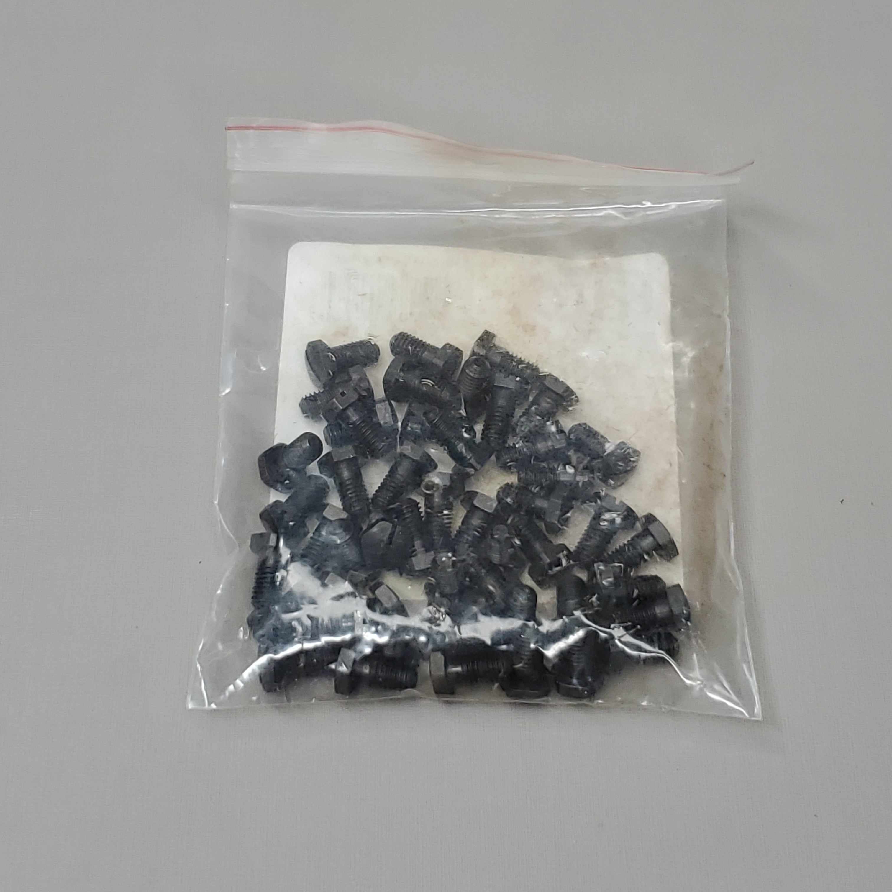 FELCO Swiss Made 50 Pack Of Pruner Replacement Locking Segment Screws Vis 2/17 For Felco 2&4 Models (New)