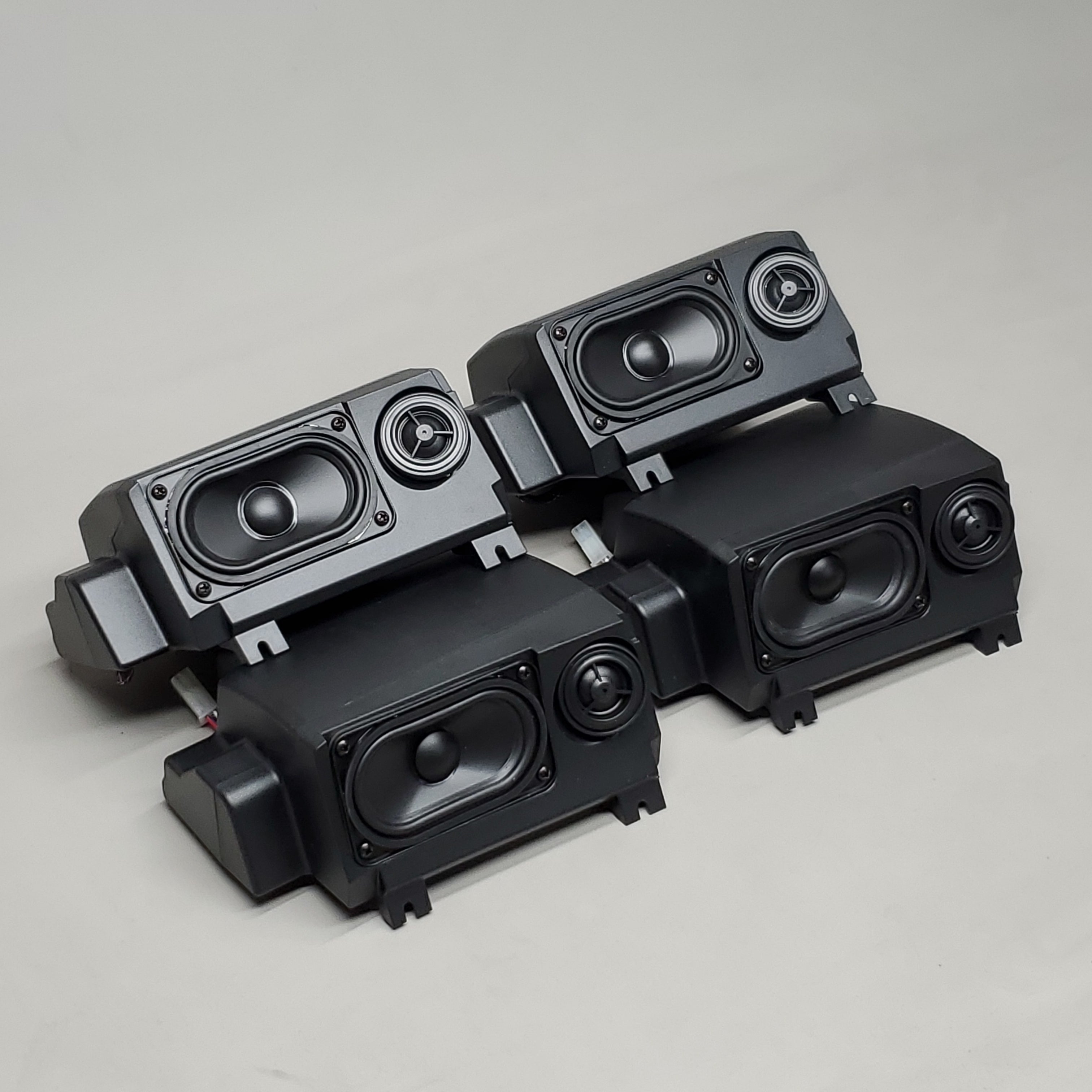 MISCO MINNEAPOLIS SPEAKER CO. 4PK of Enclosed Wide Range Speaker & Tweeter 1556919 (New)
