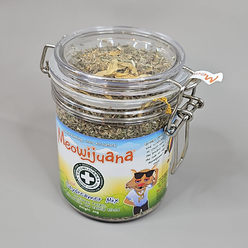 SMARTER PAW Meowijuana Organic Catnip Case of 4 Jars Daydreamer Mix for Cats (New)