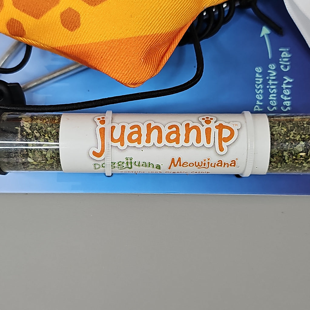 SMARTER PAW Meowijuana Organic Catnip Toy Jump 'n' Jamb Deep Sea Squid Door Jamb Cat Toy (New)