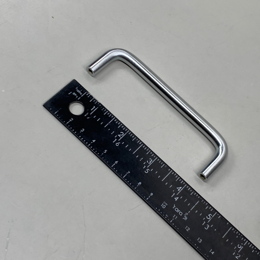BERENSON (25 PACK) Advantage Wire Pull 4" CC Satin Chrome Steel Pull 6130-2SC-P