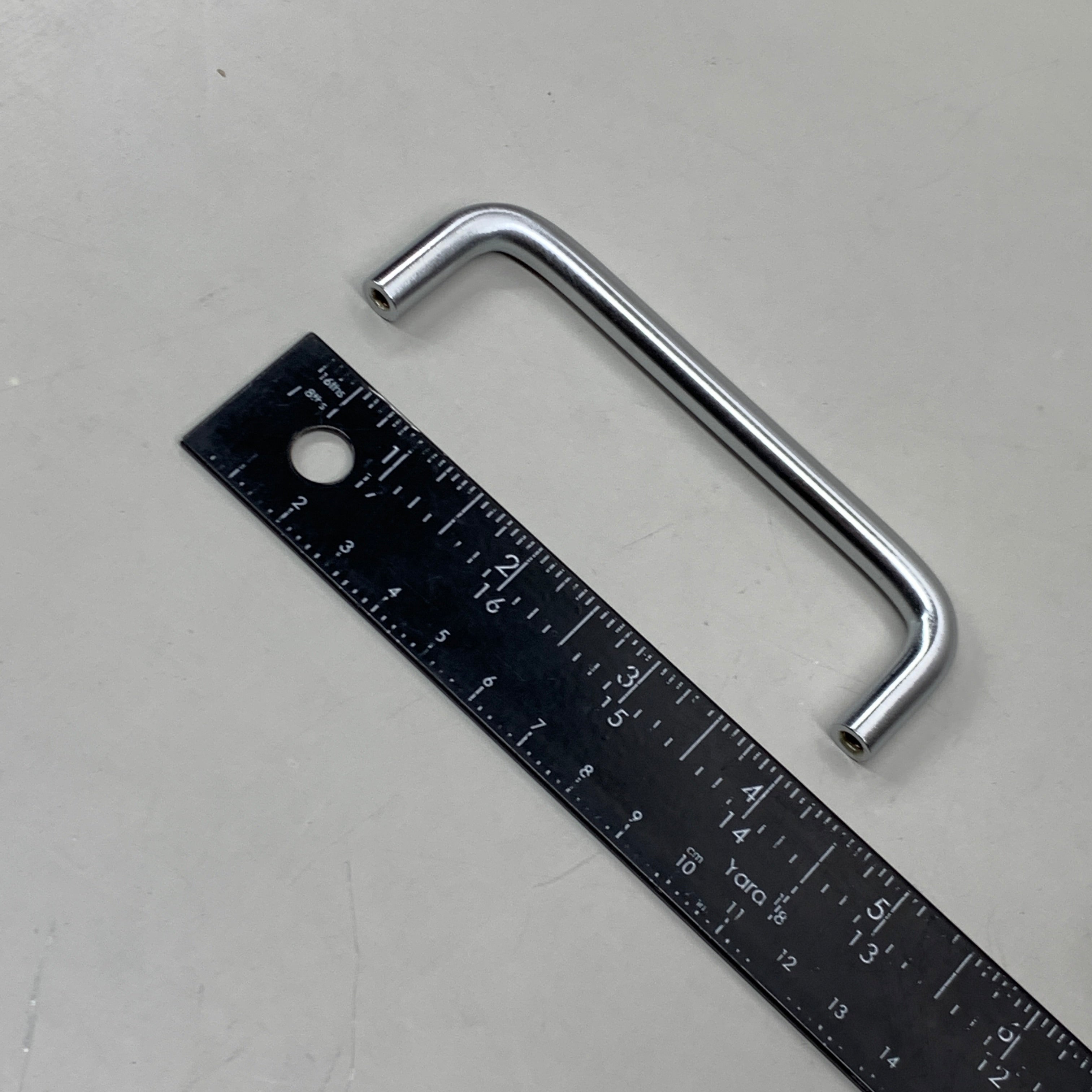 BERENSON (25 PACK) Advantage Wire Pull 4" CC Satin Chrome Steel Pull 6130-2SC-P