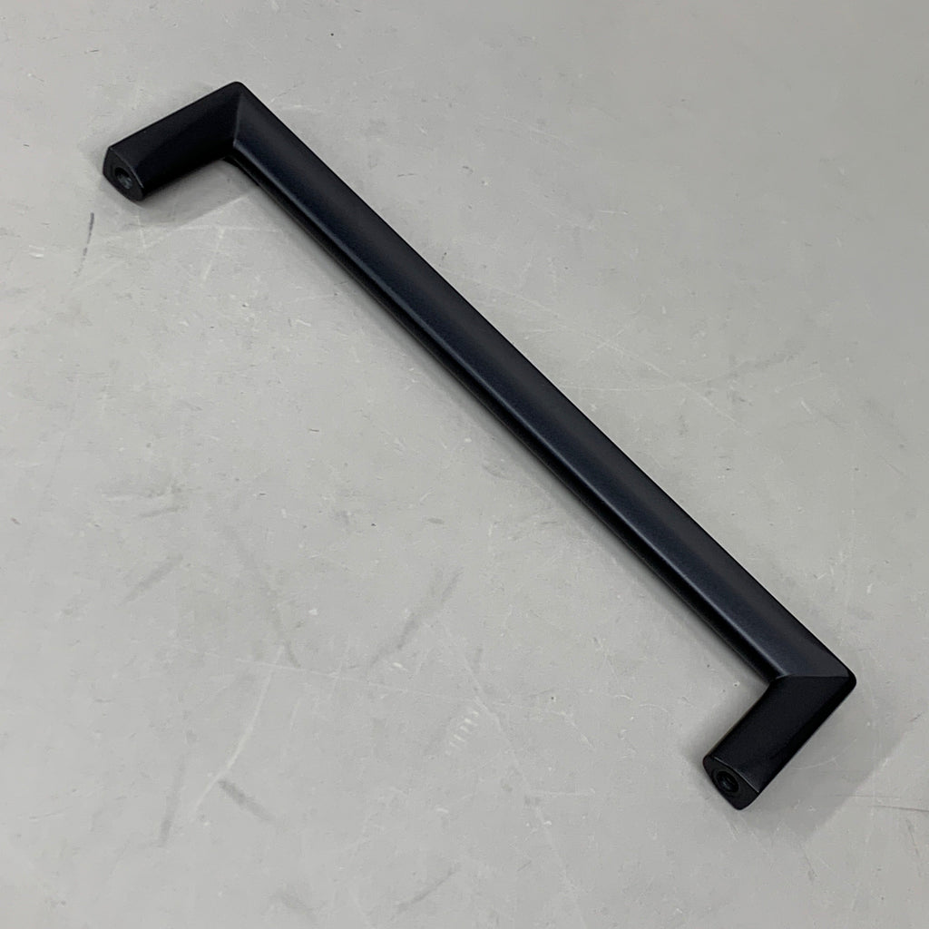 BERENSON (10 PACK) Metro 160mm CC Matte Black Pull Zinc 4121-1055-P