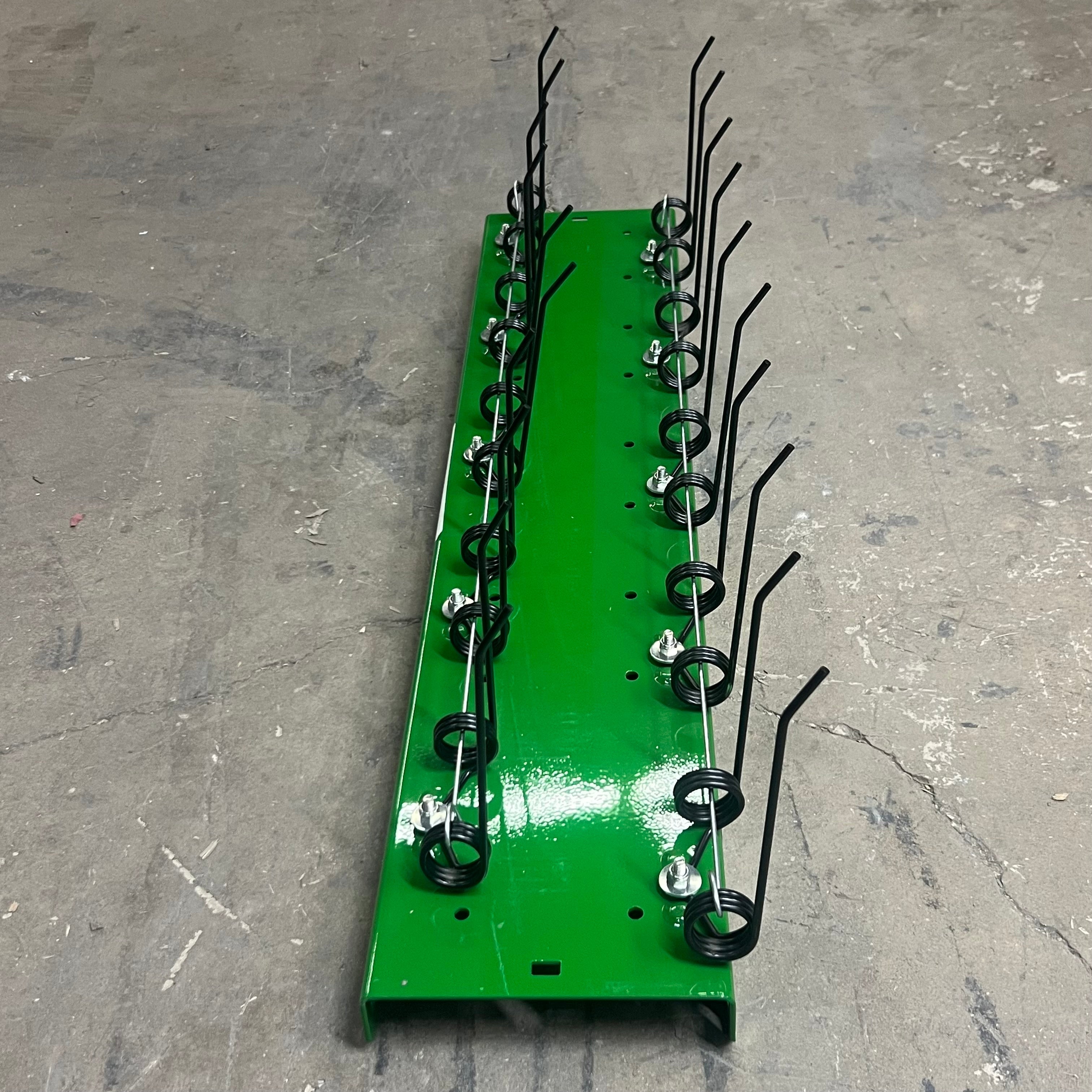 JOHN DEERE Thatcherator  & Spreader 40" Inch w/Manual TA-400JD