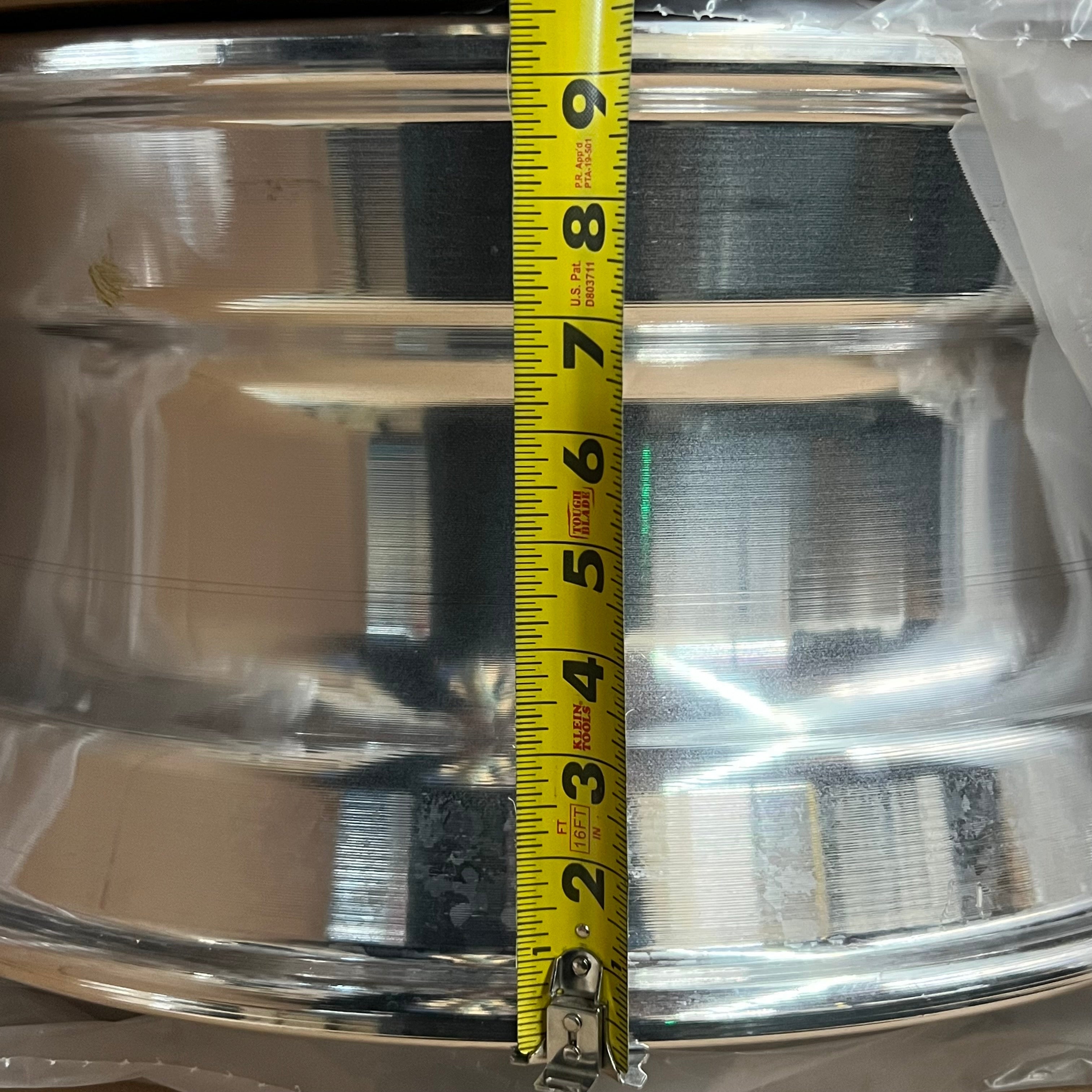 ACCURIDE Accu-Lite 22.5 x 8.25 Inch Aluminum Hub Pilot Wheel 10 Hole 43644 XP