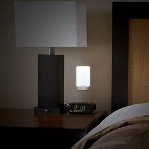 2-Pack: Life Gear LG24-10228-COL LED Nightlight