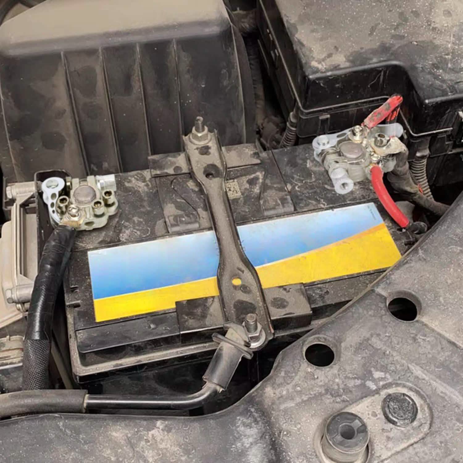 2-Piece: Battery Terminal Connector Quick Release Disconnect Car Battery