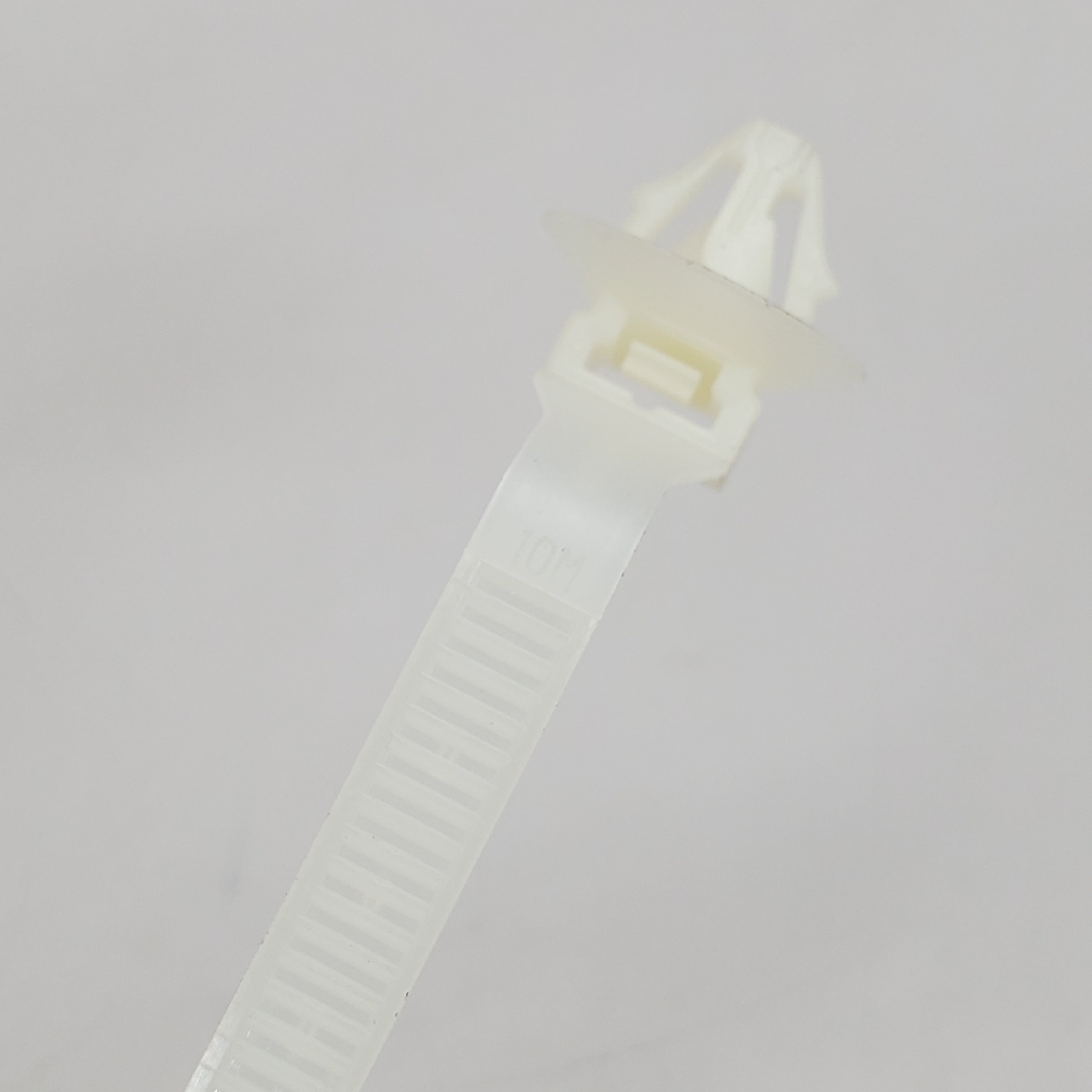 STANLEY (1000 Pack) Engineered Fastening Winged Push Mount 3" Cable Ties 8142 2W 70211-00