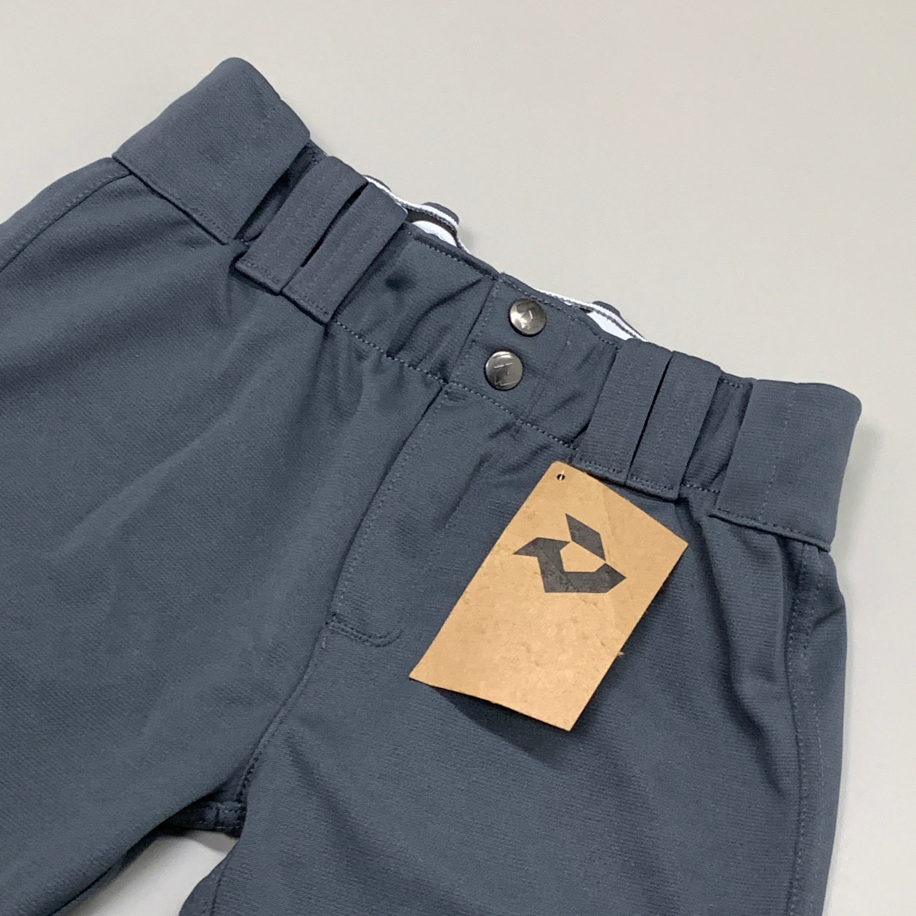 Pallet of DEMARINI 68 Fierce Fastpitch Belted Softball Pant Women's Sz L Grey WTD4040CHGL