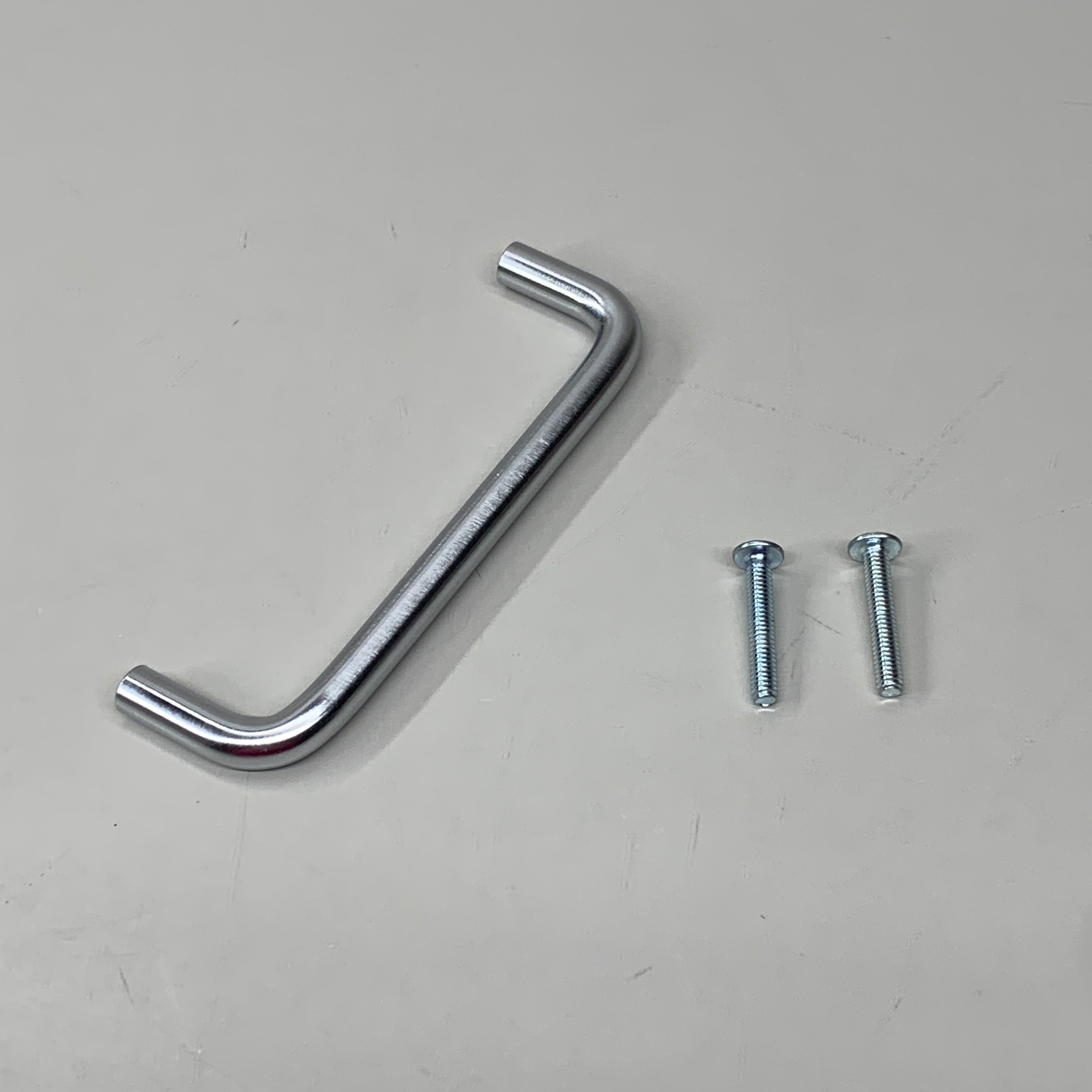 BERENSON 25 PACK!! Advantage Steel Wire Pulls 4" CC Satin Chrome 6130-2SC-P
