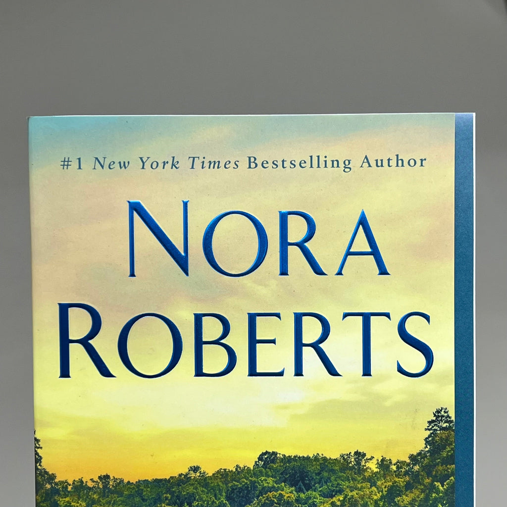 IDENTITY by Nora Roberts - Thrilling Story Bestseller Soft Cover