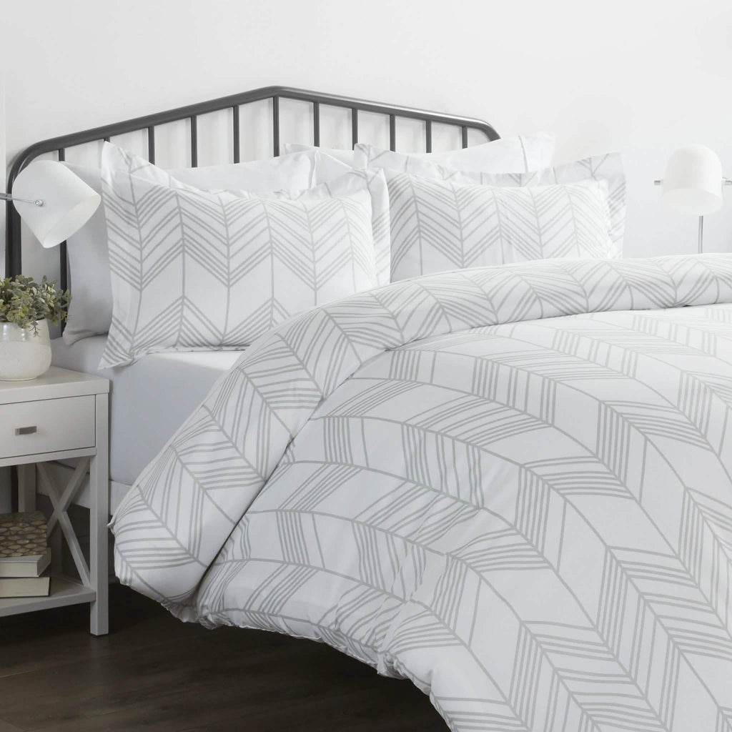 3-Piece: Alps Chevron Patterned Duvet Cover Set