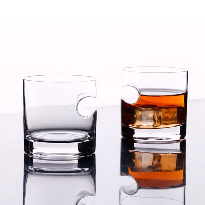 3-Piece Set: Cigar-Holding Whiskey Glasses with Cigar Cutter