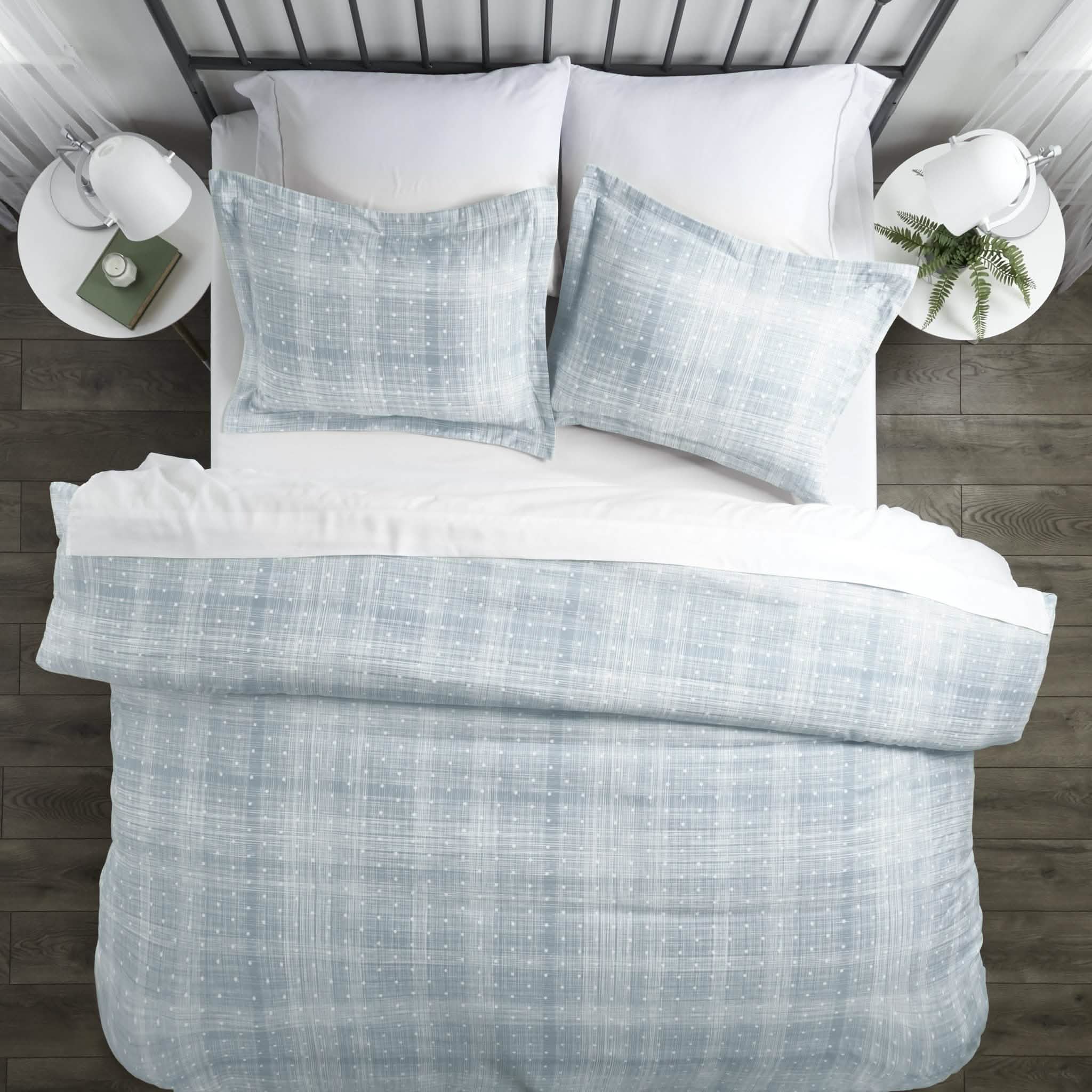 3-Piece Set: Polkadot Patterned Duvet Cover