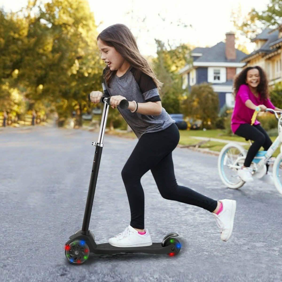 3-Wheeled LEDs Kick Scooter for Kids Flashing Scooter Adjustable Height