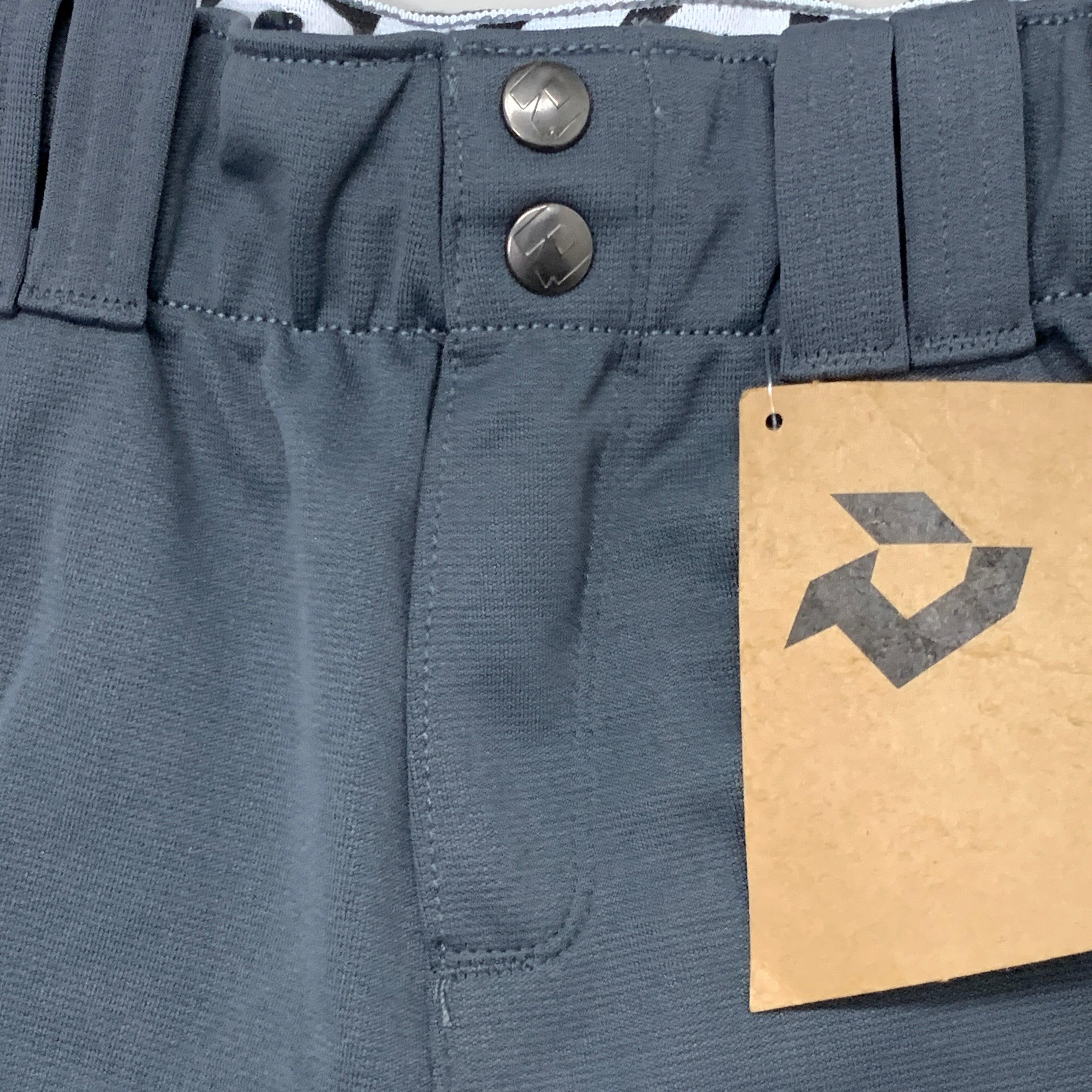 Pallet of DEMARINI 68 Fierce Fastpitch Belted Softball Pant Women's Sz L Grey WTD4040CHGL
