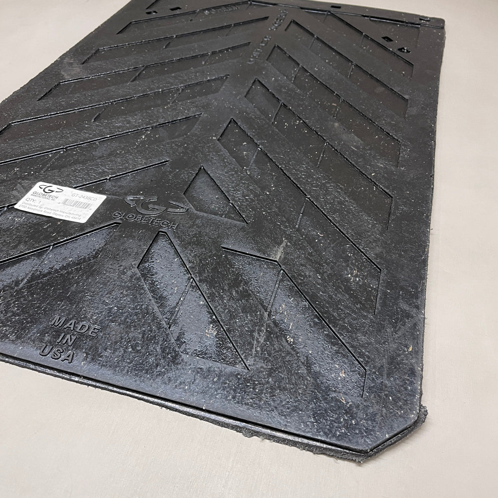 GLOBETECH Rubber Mud Flaps 1/4" Thick x 24" W x 36" L Black 2436CD (New)