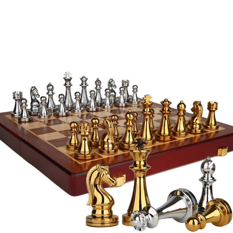 International Chess High end Gift Box Metal Chess Pieces Wooden Chess Board Western Chess