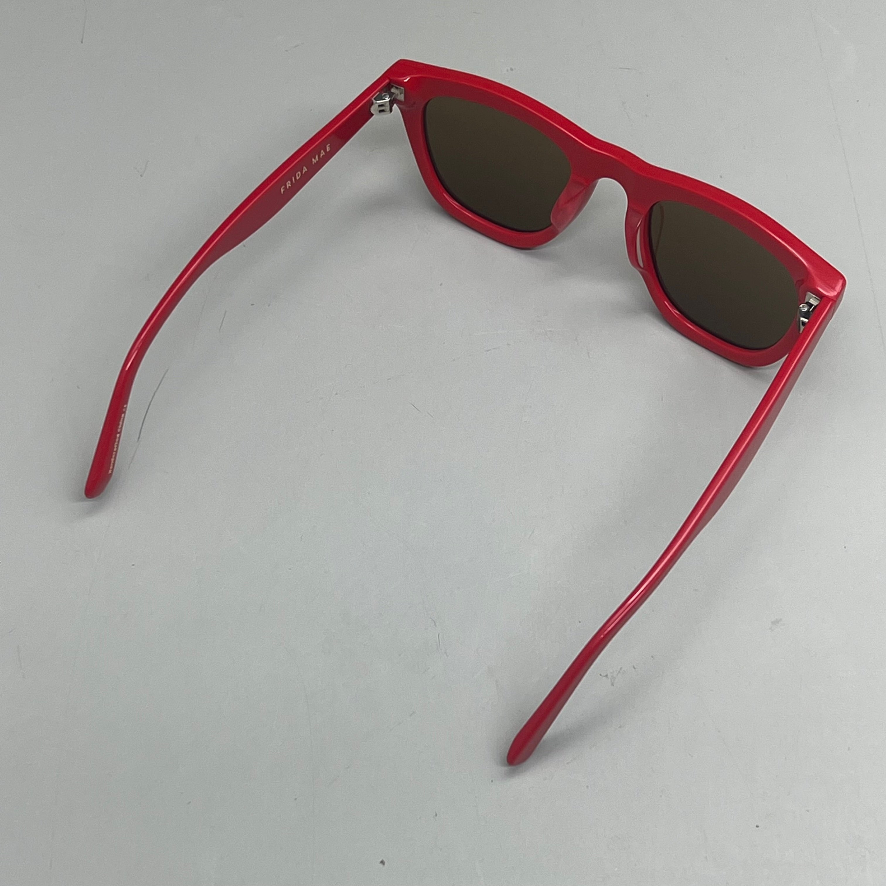 FRIDA MAE CHEEK Acetate Square Polarized Lens Sunglasses Red SUN-SQUARE-RED