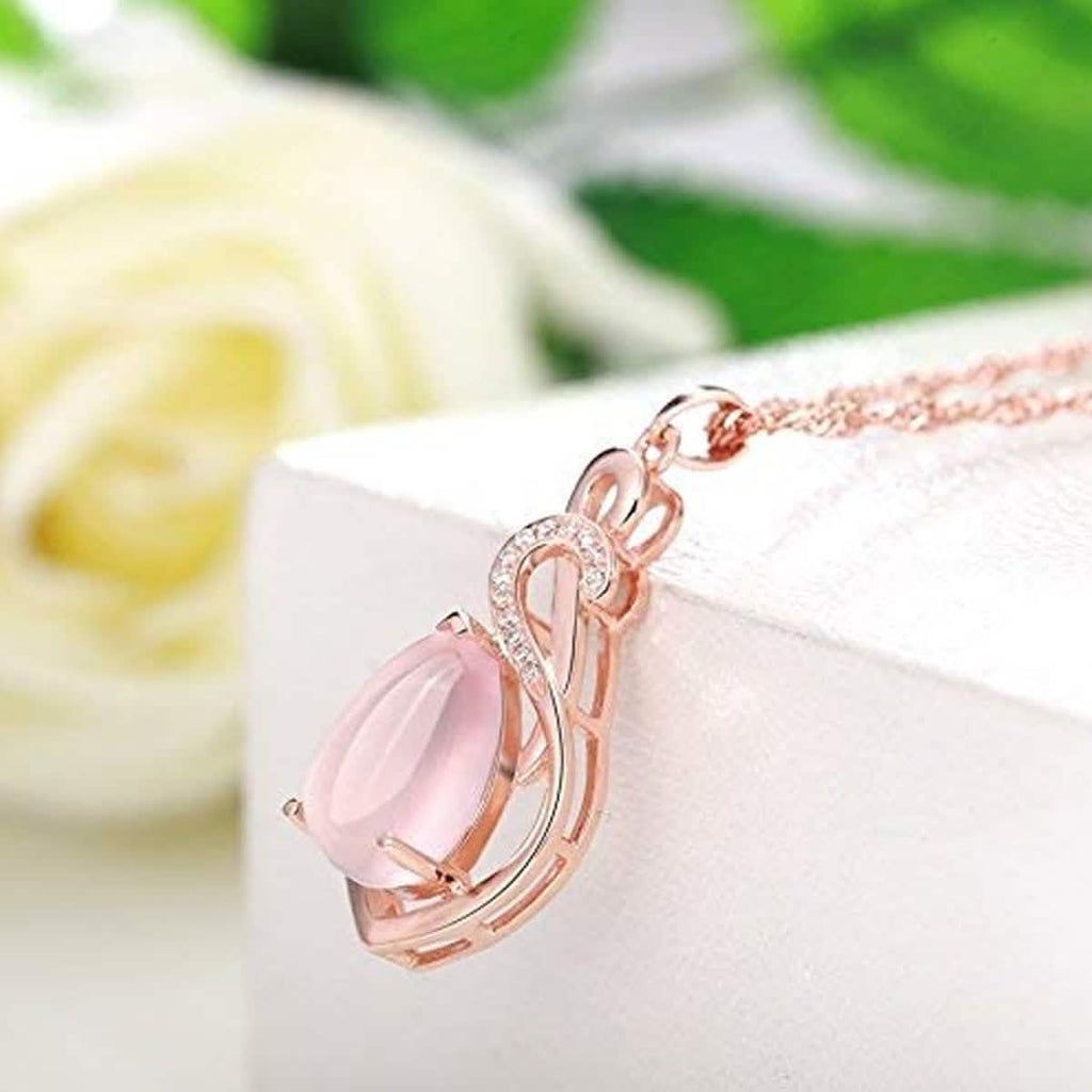 18 Kt Rose Gold Pink Rhinestone Pendant Necklace