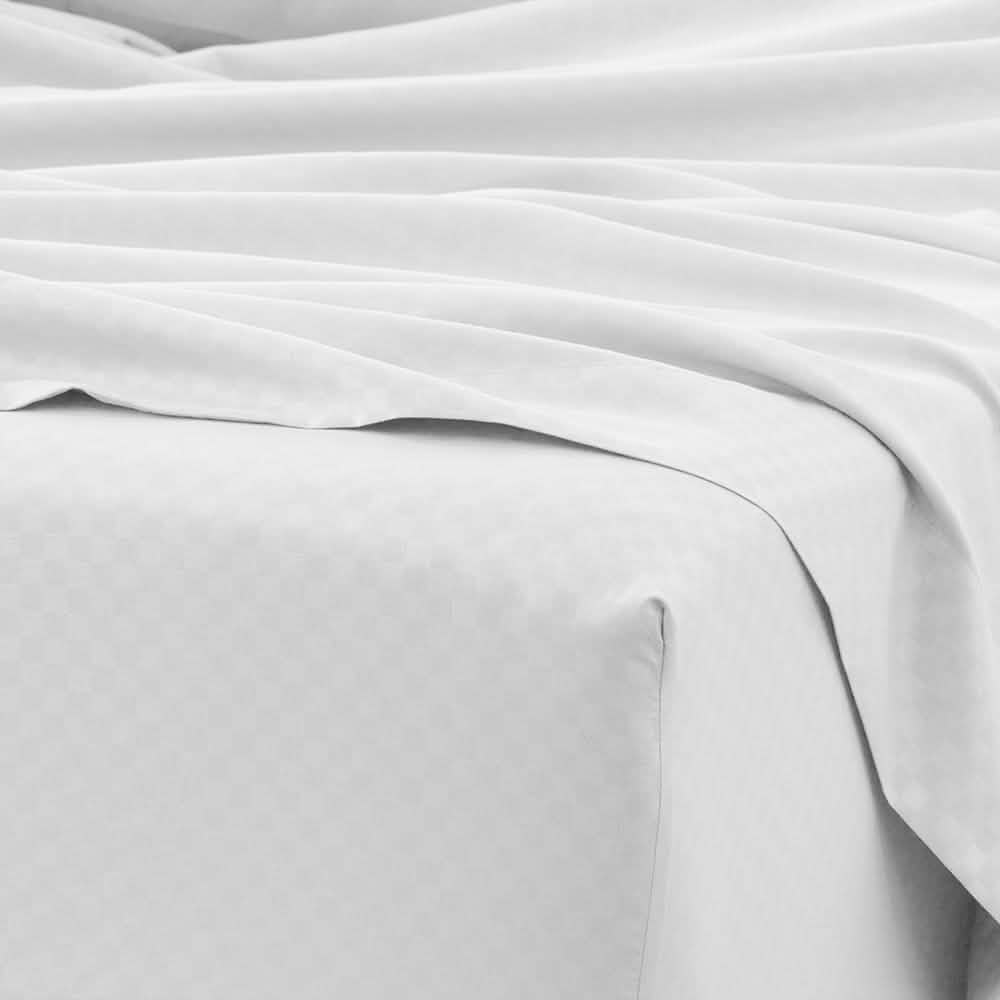 4-Piece: Checkered Embossed Sheet Set
