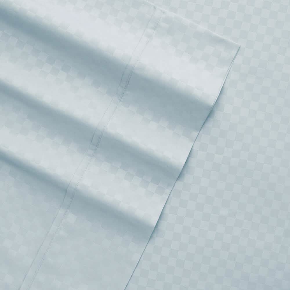 4-Piece: Checkered Embossed Sheet Set