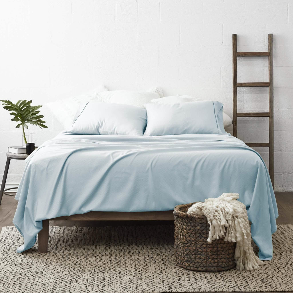 4-Piece: Chevron Embossed Sheet Set