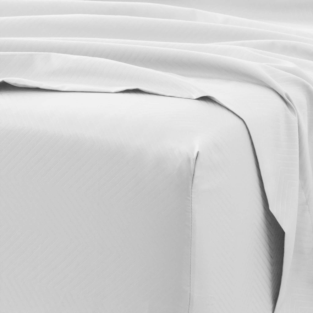 4-Piece: Chevron Embossed Sheet Set