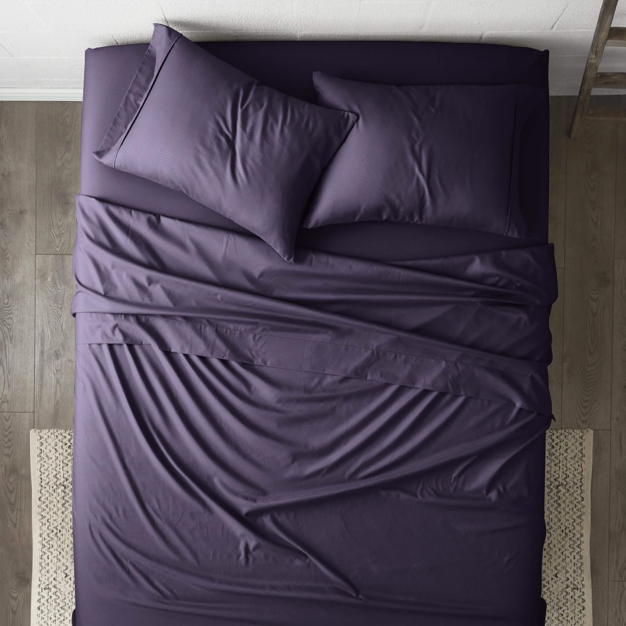 4-Piece: Chevron Embossed Sheet Set