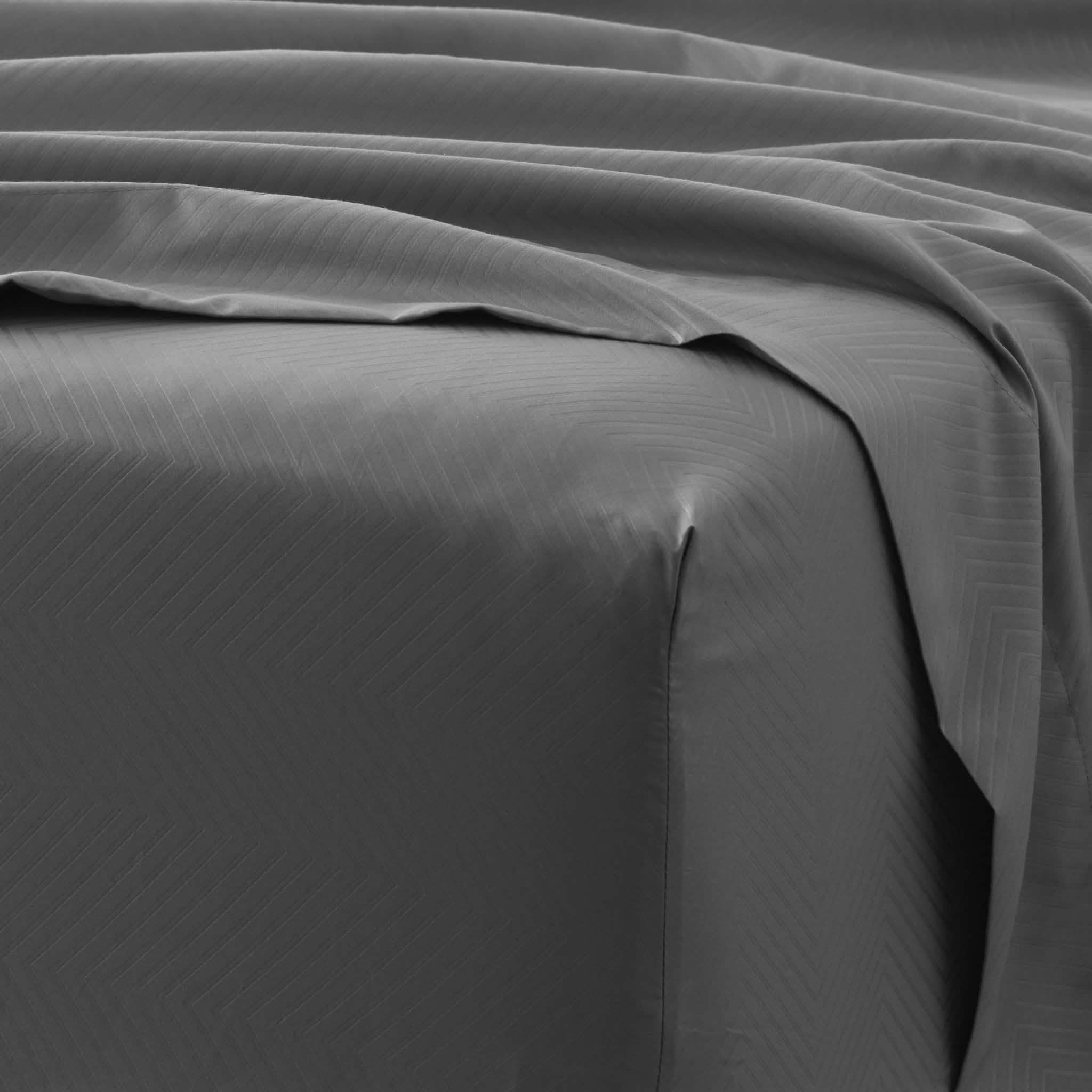 4-Piece: Chevron Embossed Sheet Set