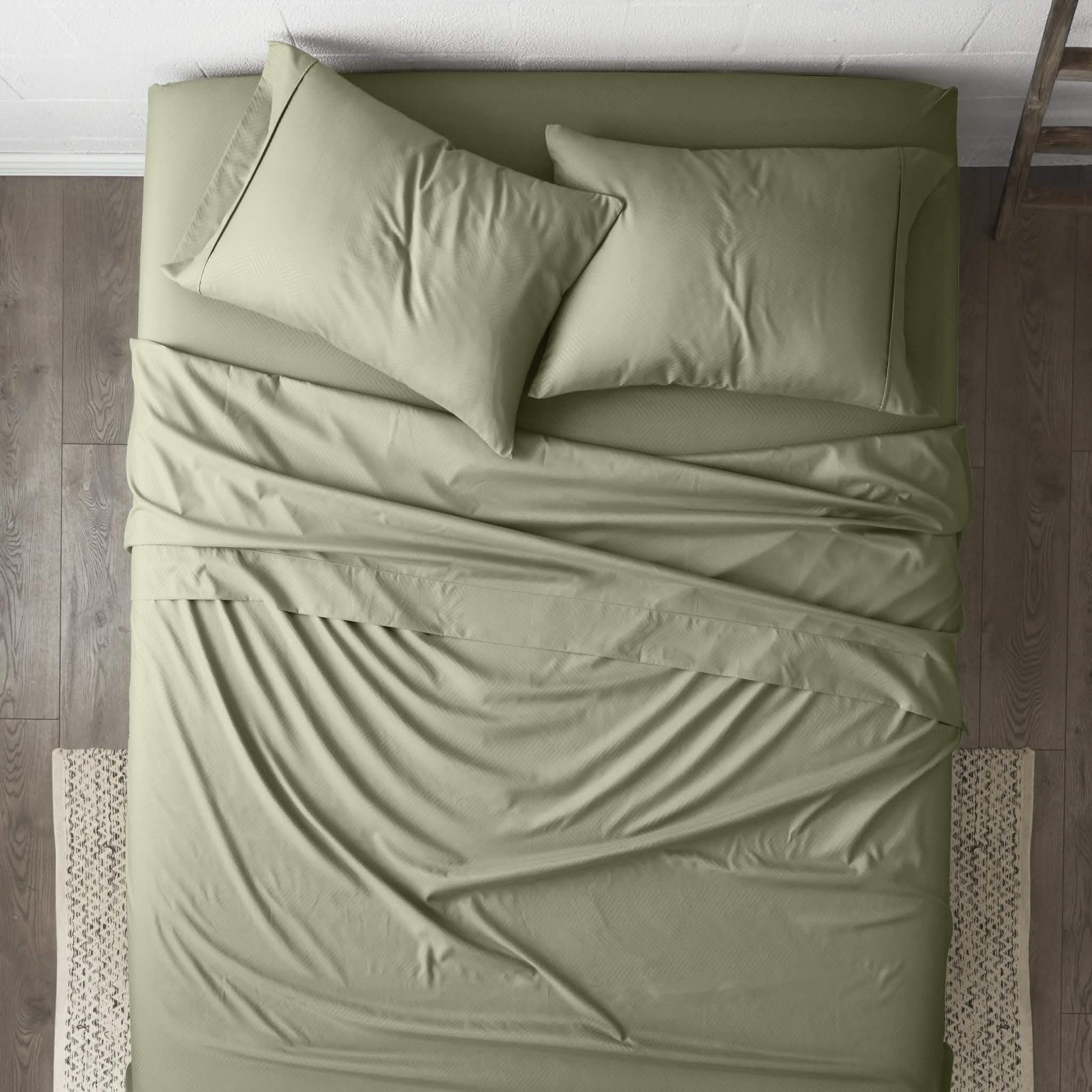 4-Piece: Chevron Embossed Sheet Set
