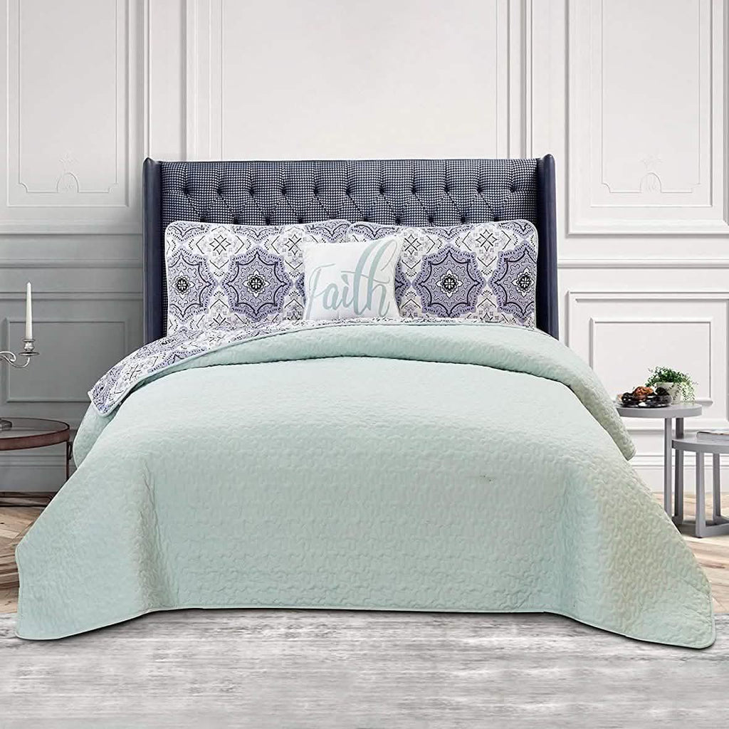 4-Piece: Reversible Quilt Set - Assorted Styles