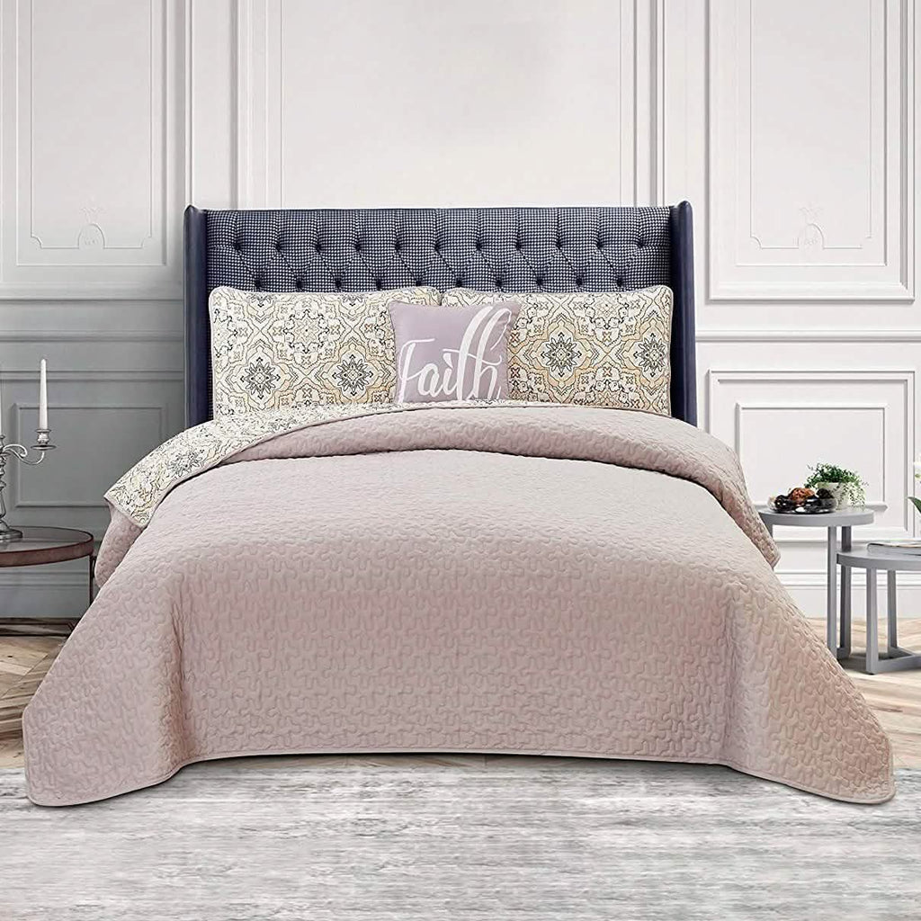 4-Piece: Reversible Quilt Set - Assorted Styles